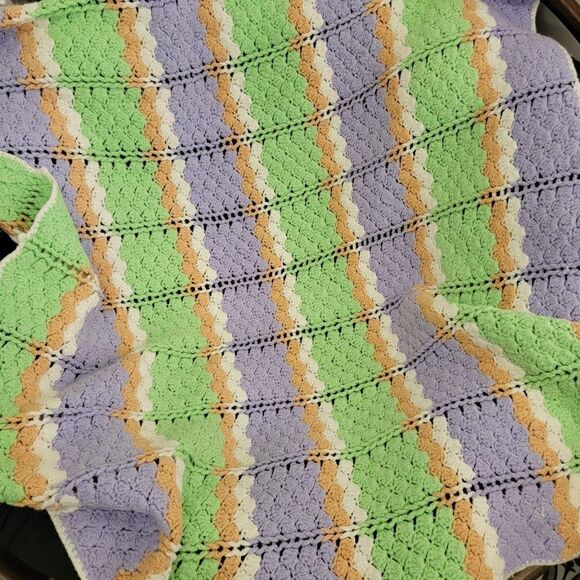 VNTG Hndmd Crocheted Knit Striped Blanket - Picture 9 of 15
